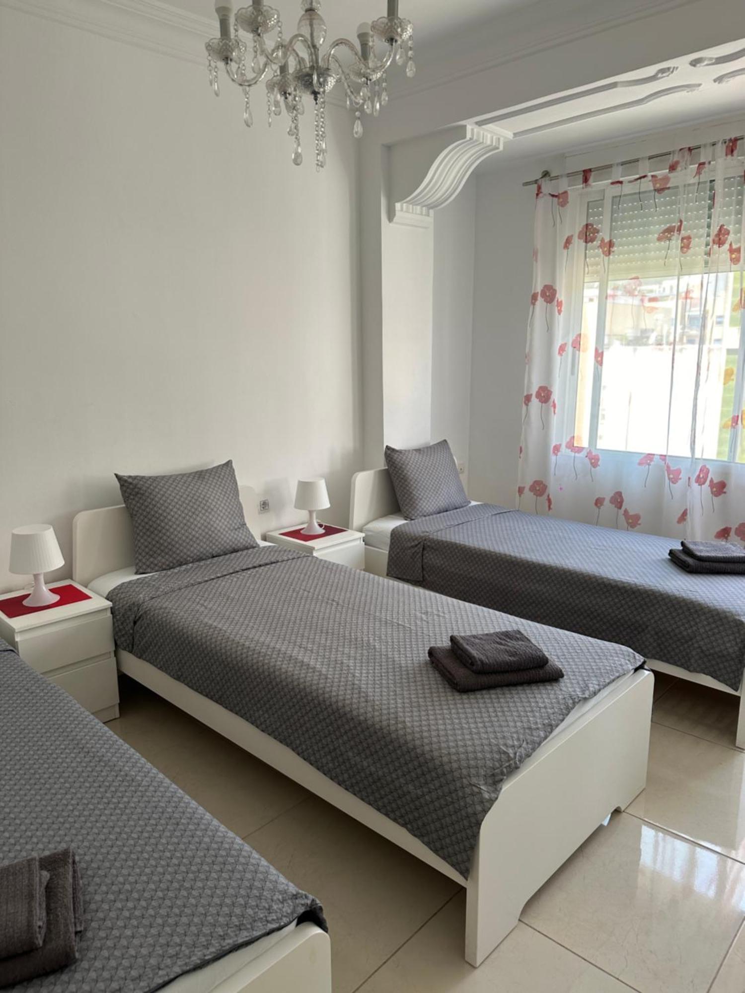 Modern And Bright 5 Bedroom Apartment Del Prado Gandia Bagian luar foto