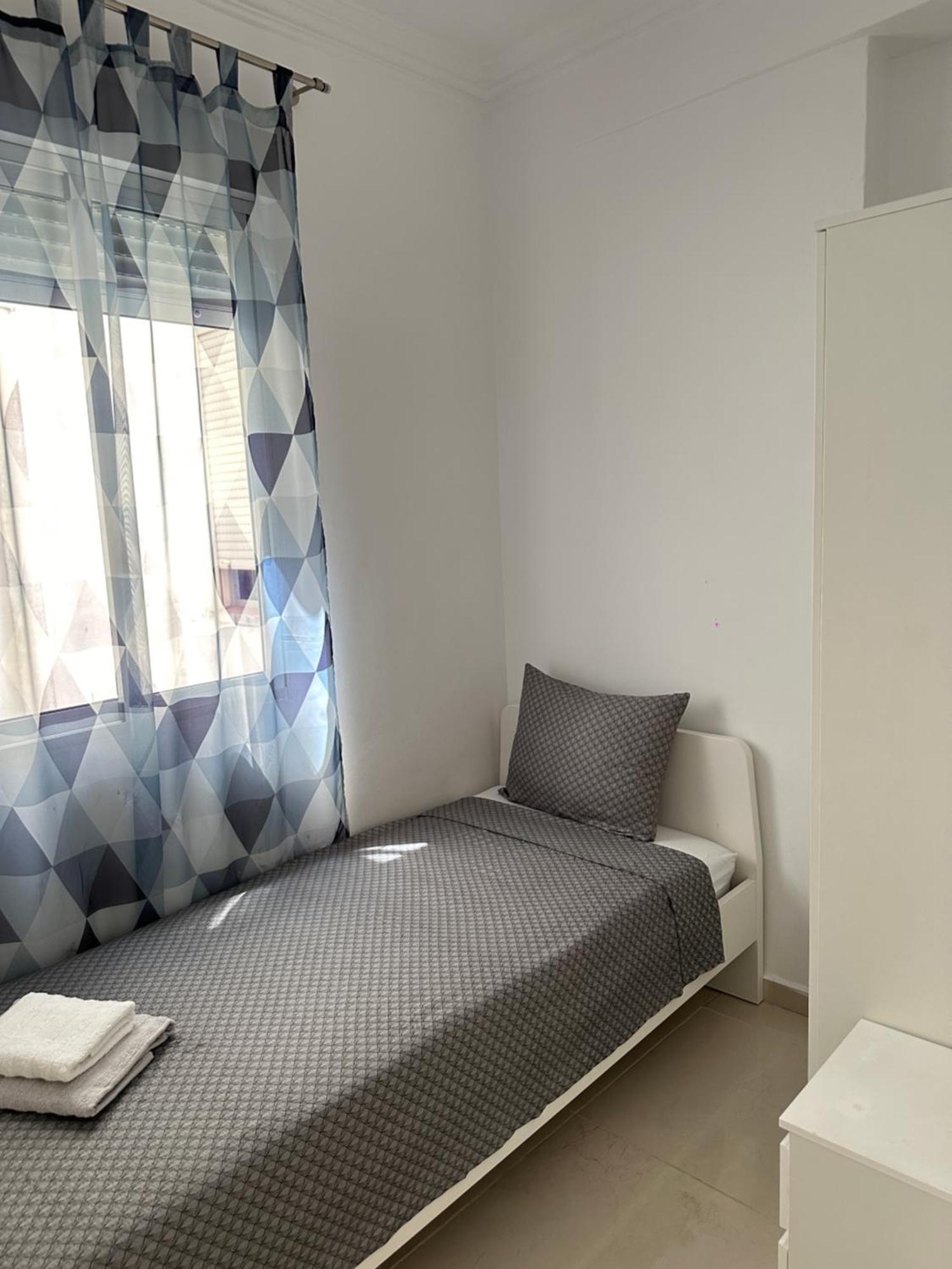 Modern And Bright 5 Bedroom Apartment Del Prado Gandia Bagian luar foto
