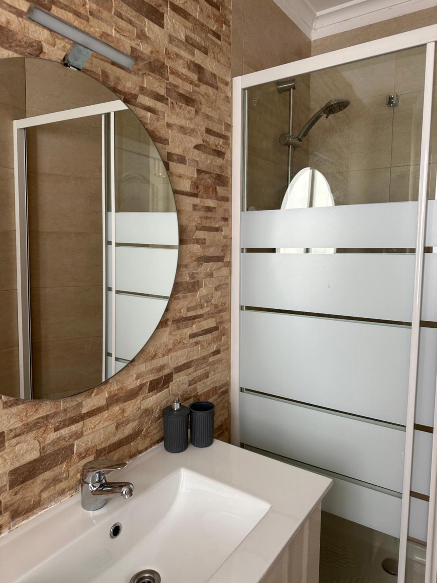 Modern And Bright 5 Bedroom Apartment Del Prado Gandia Bagian luar foto
