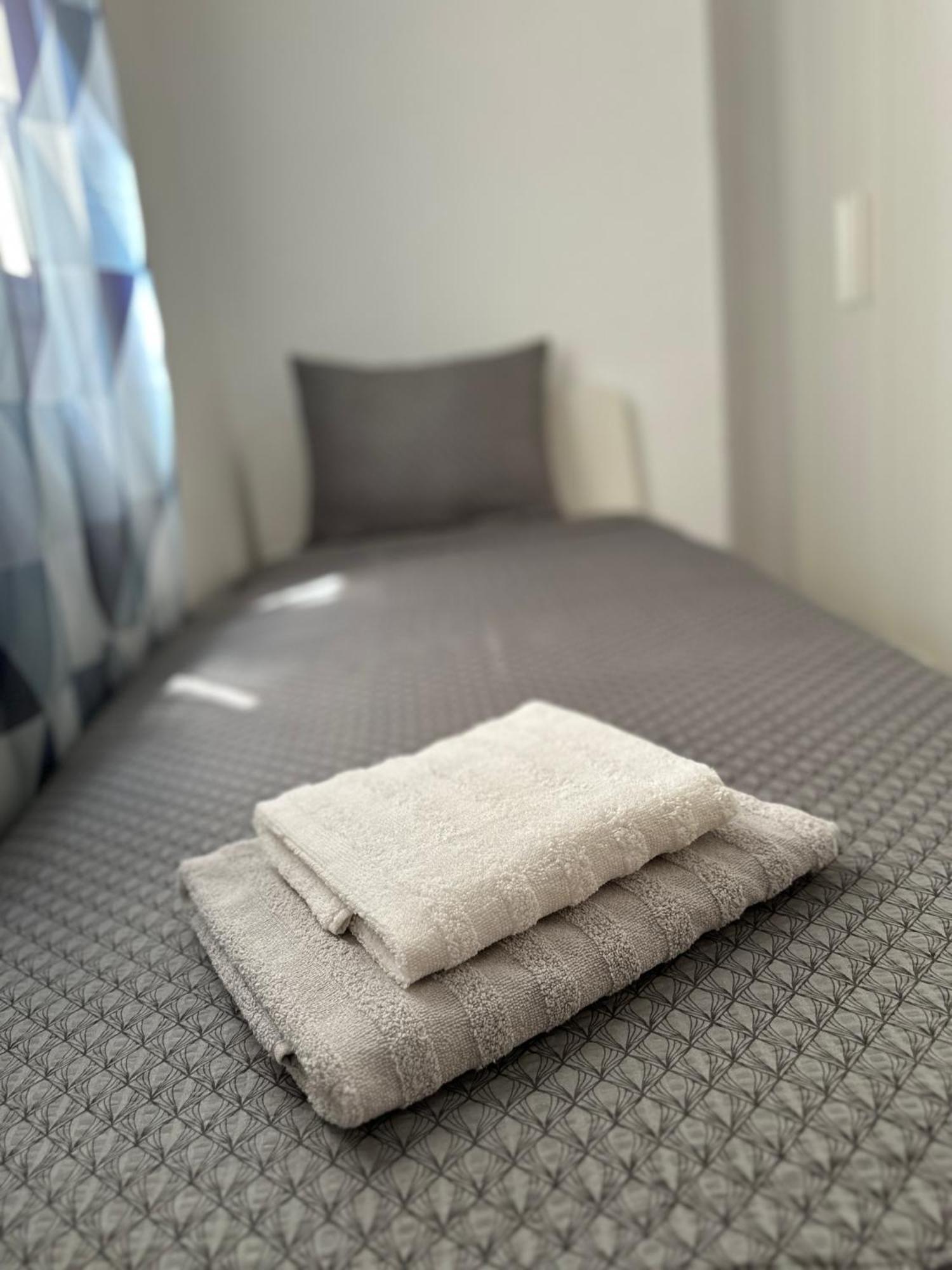 Modern And Bright 5 Bedroom Apartment Del Prado Gandia Bagian luar foto